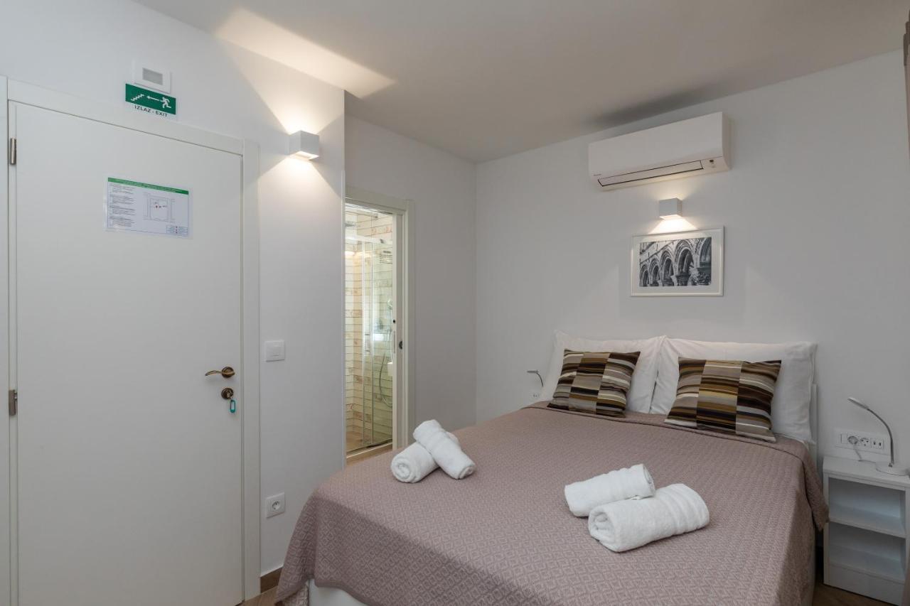 דוברובניק Apartment & Rooms Palmotta מראה חיצוני תמונה